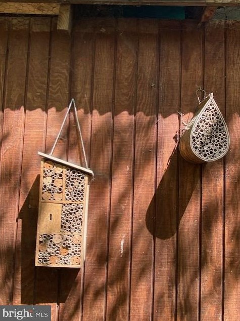 1825 Cedar Dr, Severn MD  21144-1005 exterior