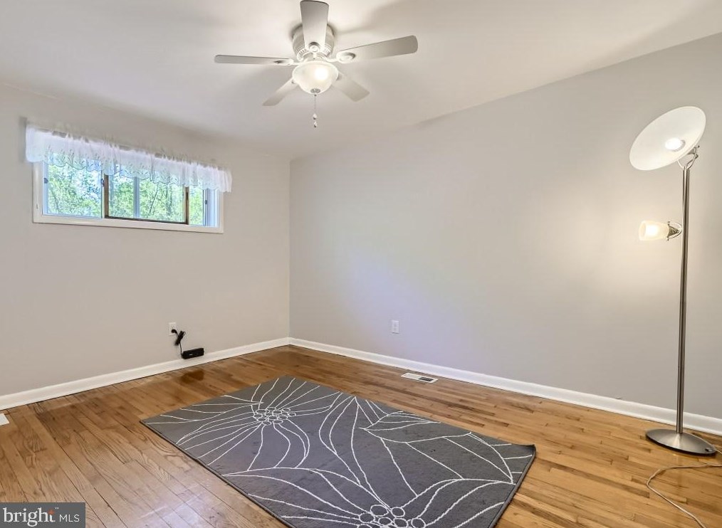 1825 Cedar Dr, Severn MD  21144-1005 exterior