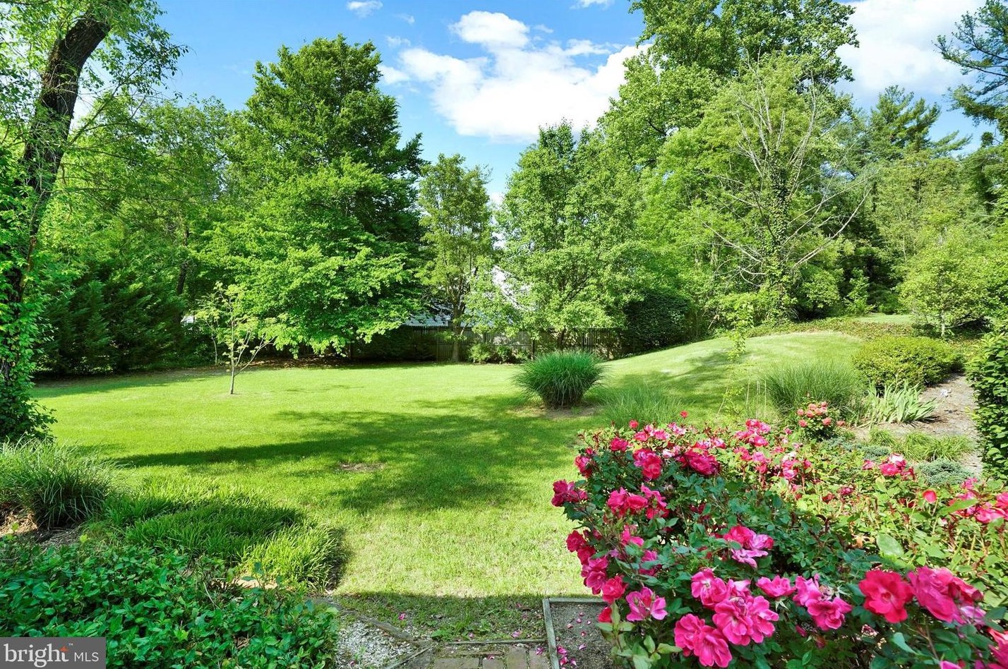 1711 Stratton Rd, Crofton MD  21114-2023 exterior