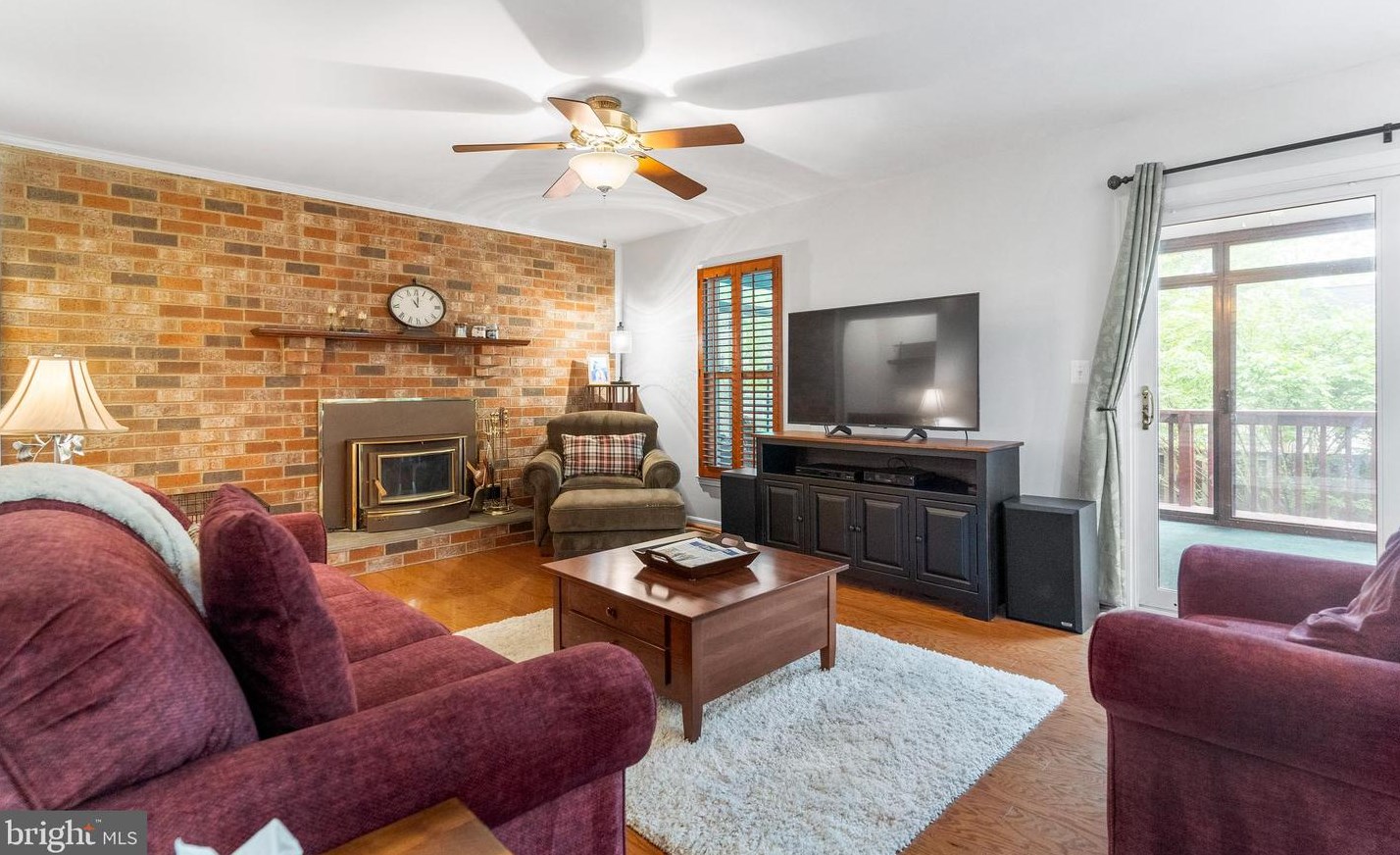 1849 Queens Ct, Crofton MD  21114-2628 exterior