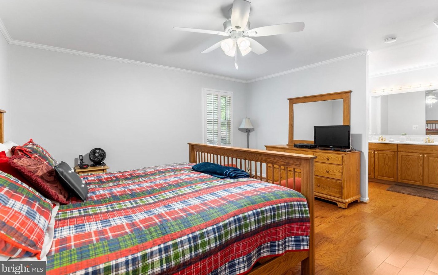 1849 Queens Ct, Crofton MD  21114-2628 exterior