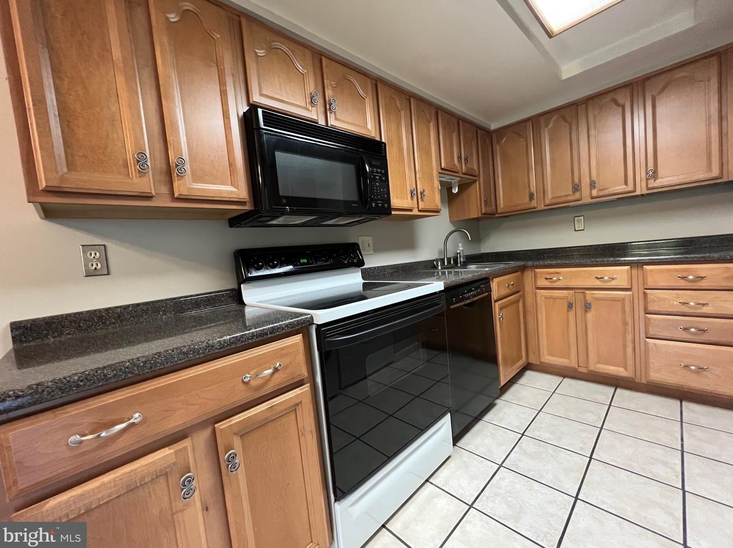 2058 Friendly Pl, Crofton MD exterior