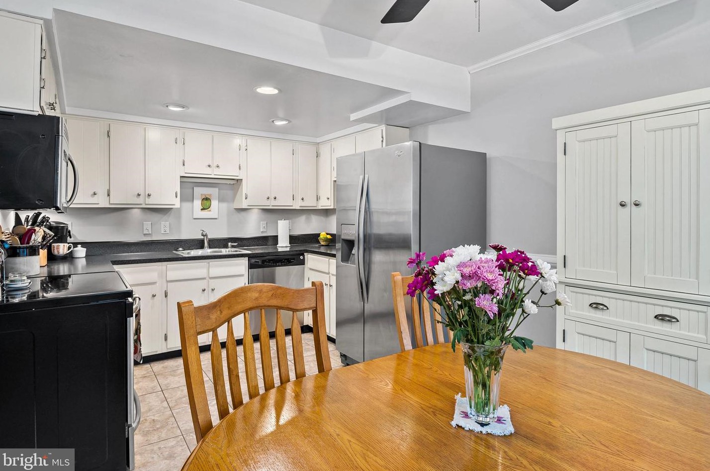 1700 Golden Ct, Crofton MD  21114-2409 exterior