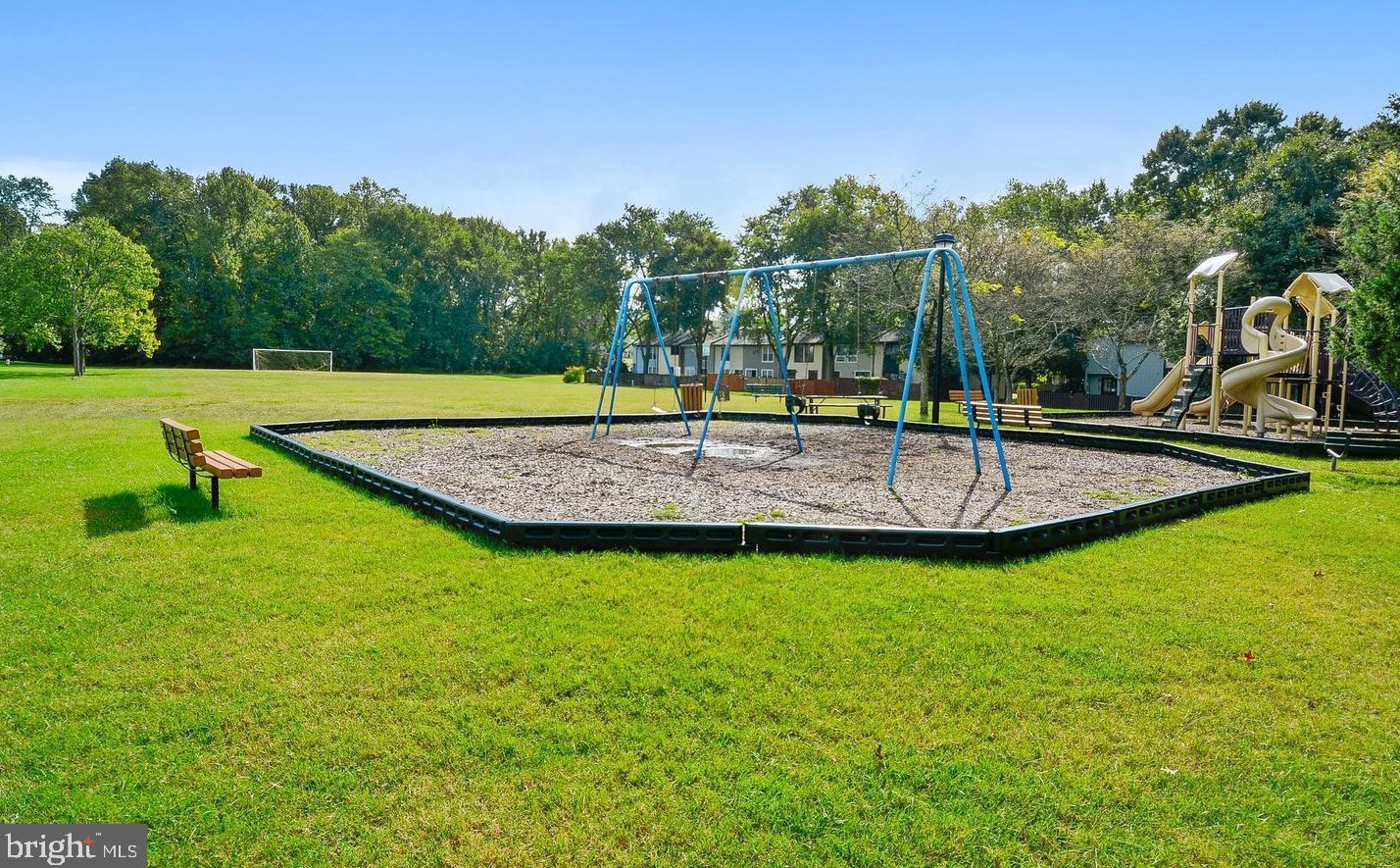 1653 Frst Hl Ct, Crofton MD 21114-1827 exterior