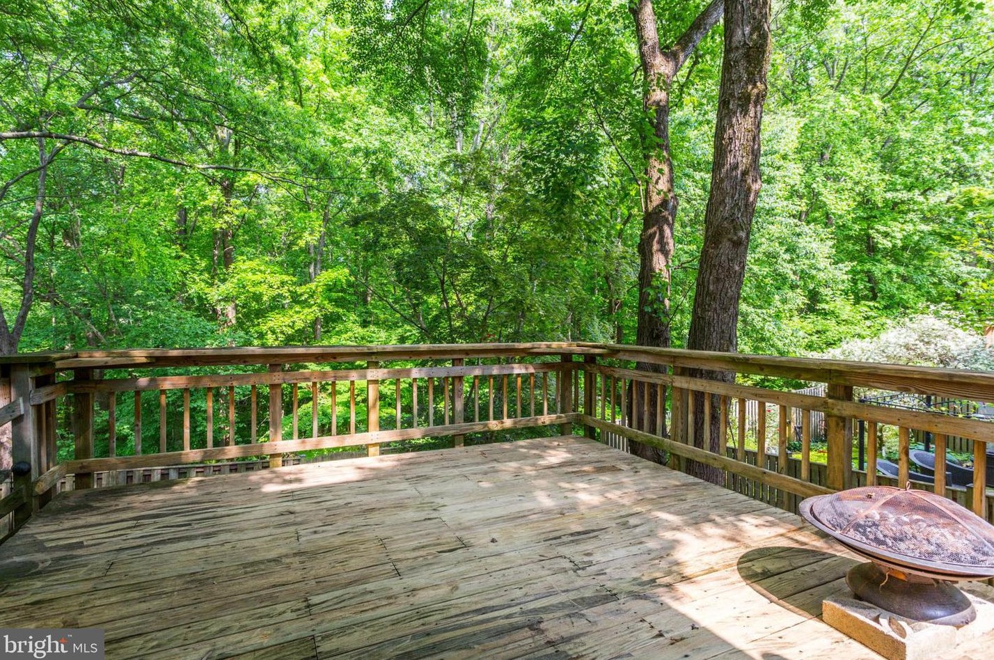 1653 Frst Hl Ct, Crofton MD 21114-1827 exterior