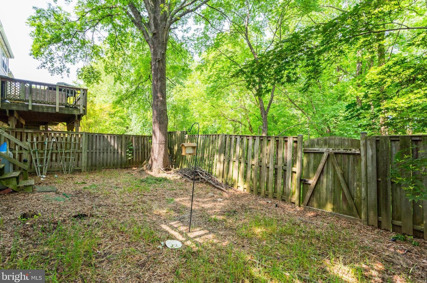 1653 Frst Hl Ct, Crofton MD 21114-1827 exterior