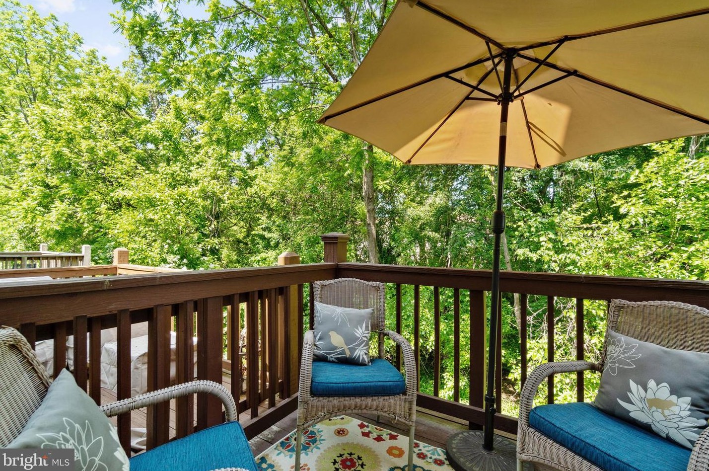 1142 Cranston Ct, Crofton MD 21114-3210 exterior