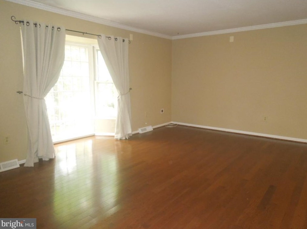 1644 Angus Ct, Crofton MD  21114-2002 exterior