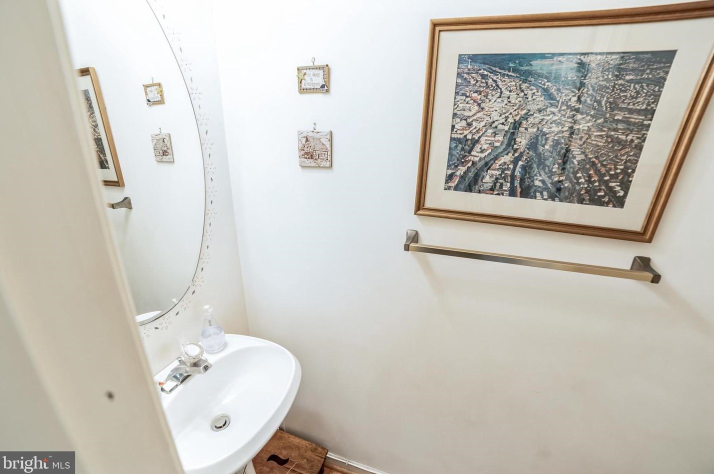 128 Lee Dr, Annapolis MD  21403-4014 exterior