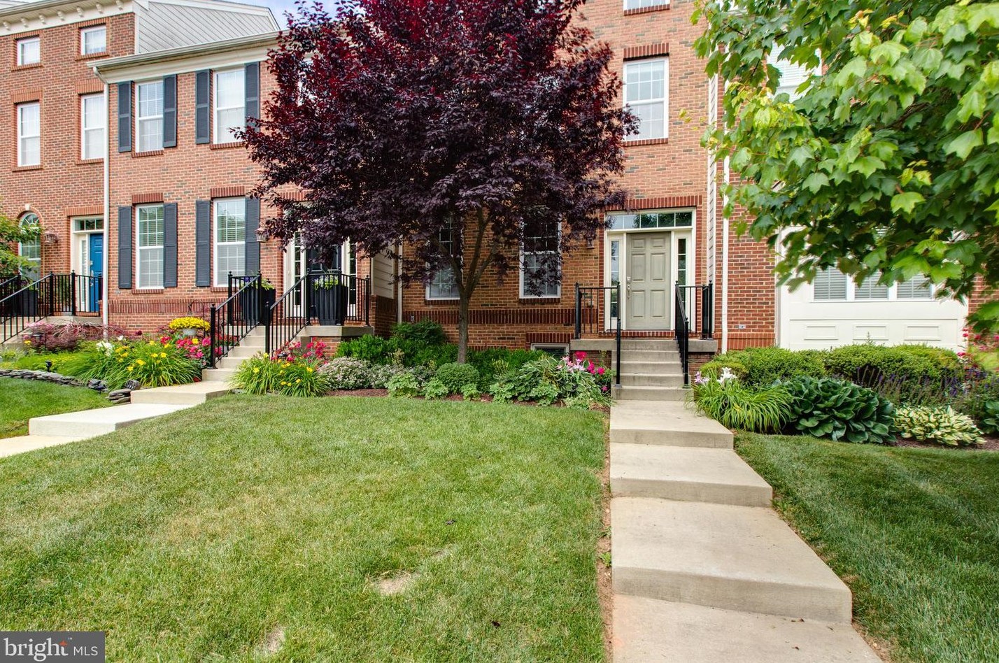 7631 Elmcrest Rd, Baltimore MD  21076-1954 exterior