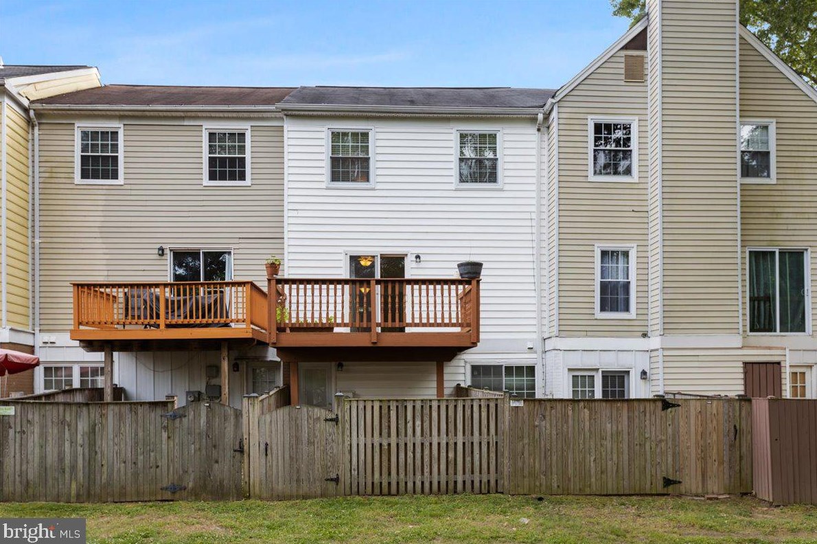 1404 Mara Vis Ct, Crofton MD 21114-1132 exterior