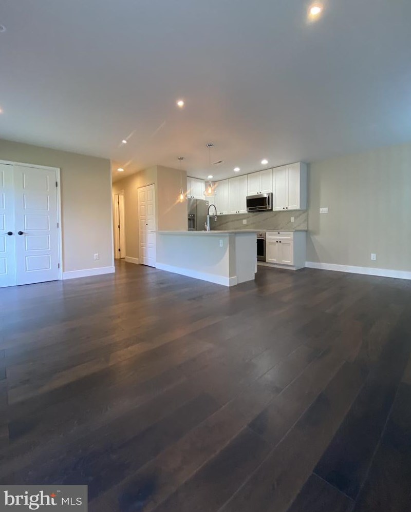 1914 Everglade Ct, Crofton MD  21114-1700 exterior