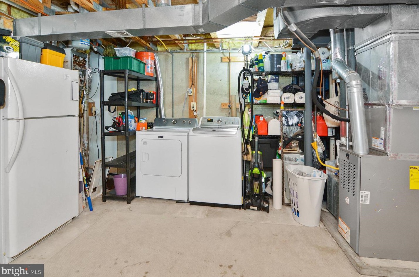 7850 Crossbay Dr, Severn MD 21144-1664 exterior