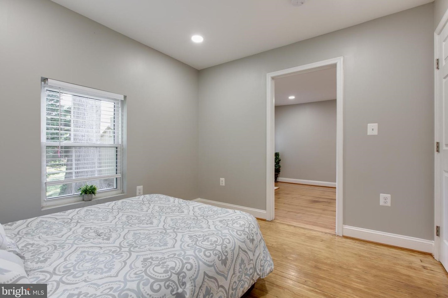 1062 Minnetonka Rd, Severn MD 21144-1139 exterior