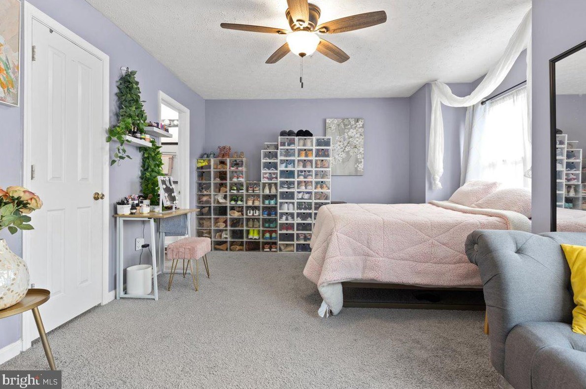 1720 Carriage Lamp Ct, Severn MD 21144-6802 exterior