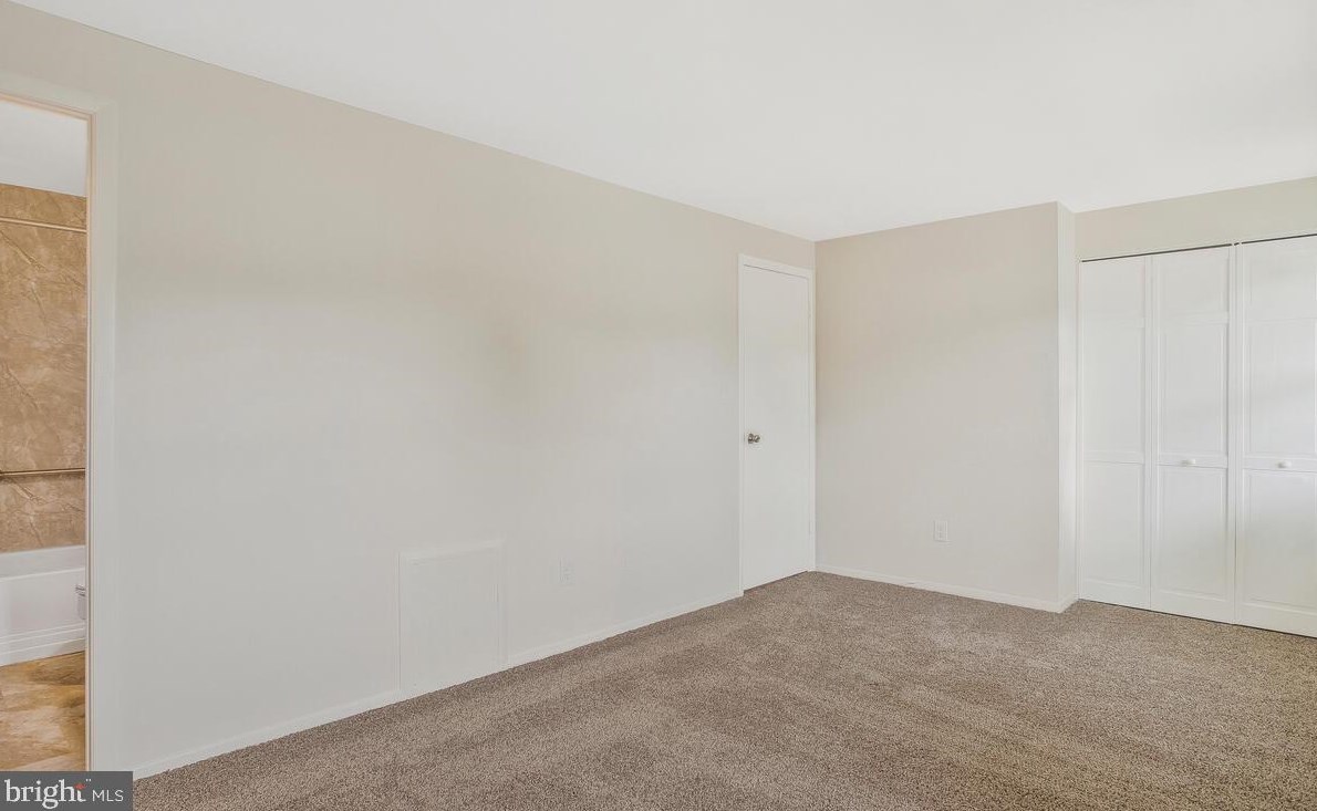 1776 Sharwood Pl, Crofton MD 21114-1925 exterior