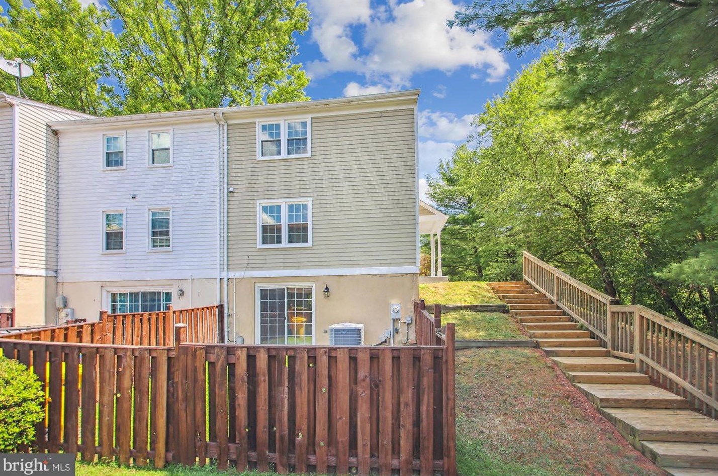 1842 Sharwood Pl, Crofton MD 21114-1949 exterior