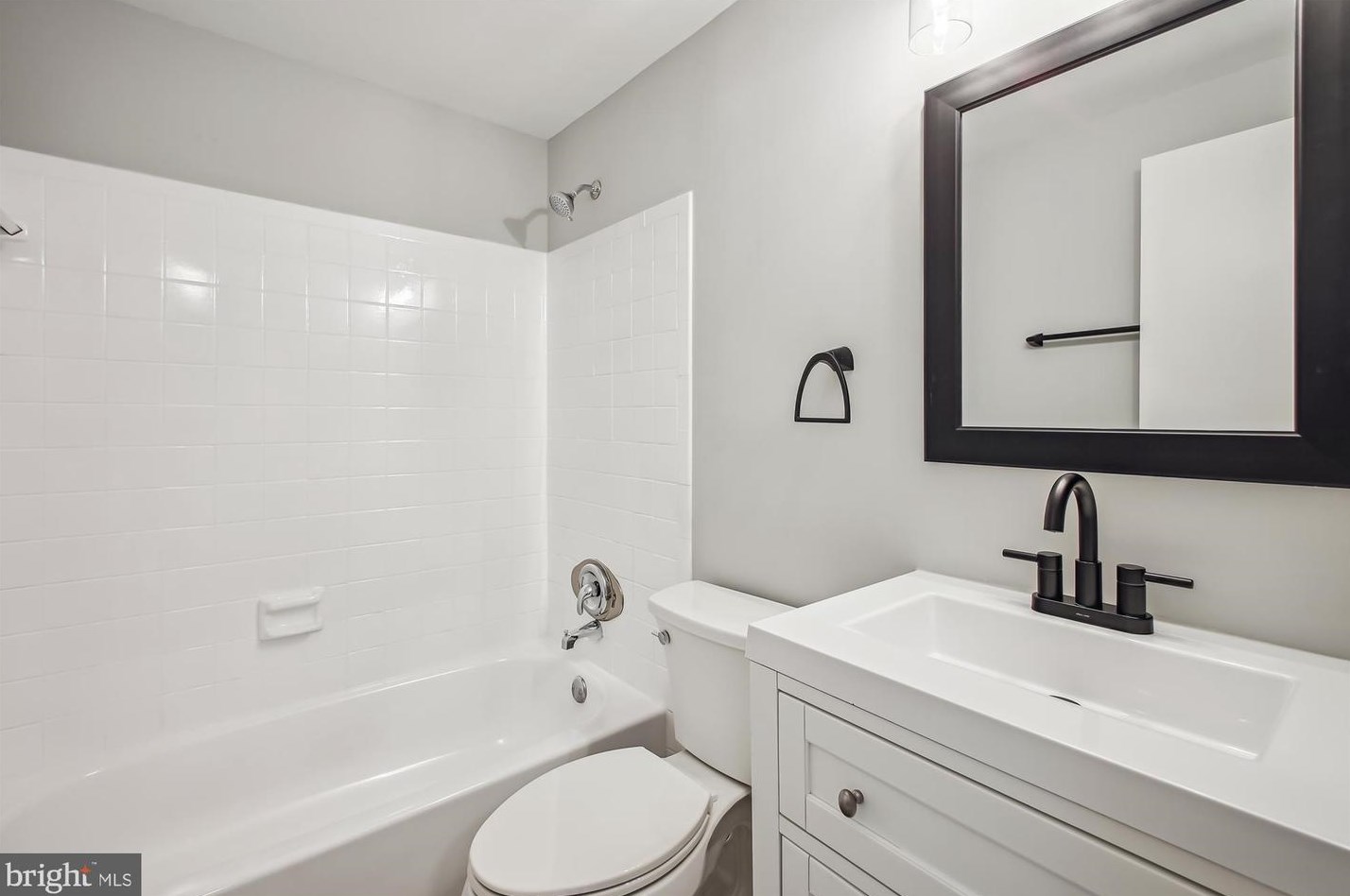 1842 Sharwood Pl, Crofton MD 21114-1949 exterior