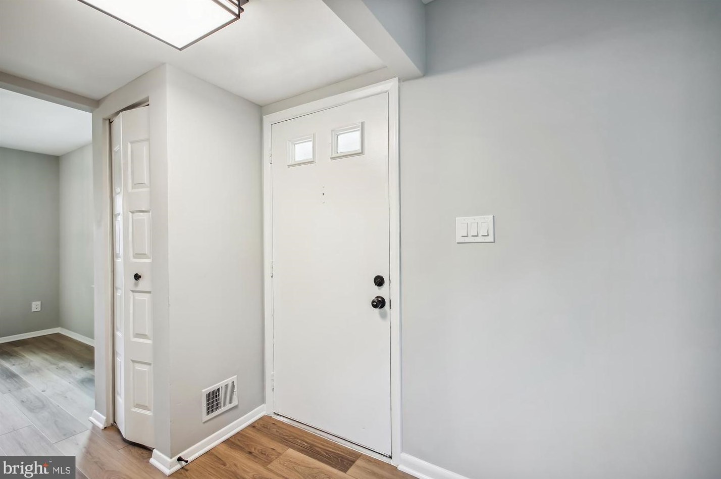 1842 Sharwood Pl, Crofton MD 21114-1949 exterior