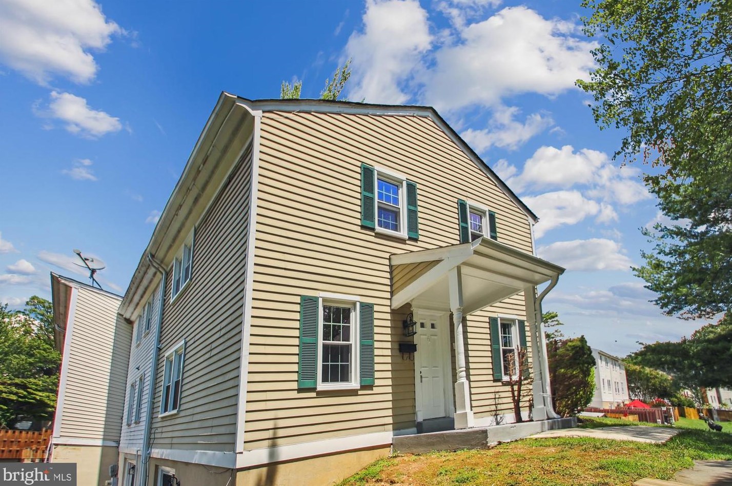 1842 Sharwood Pl, Crofton MD 21114-1949 exterior