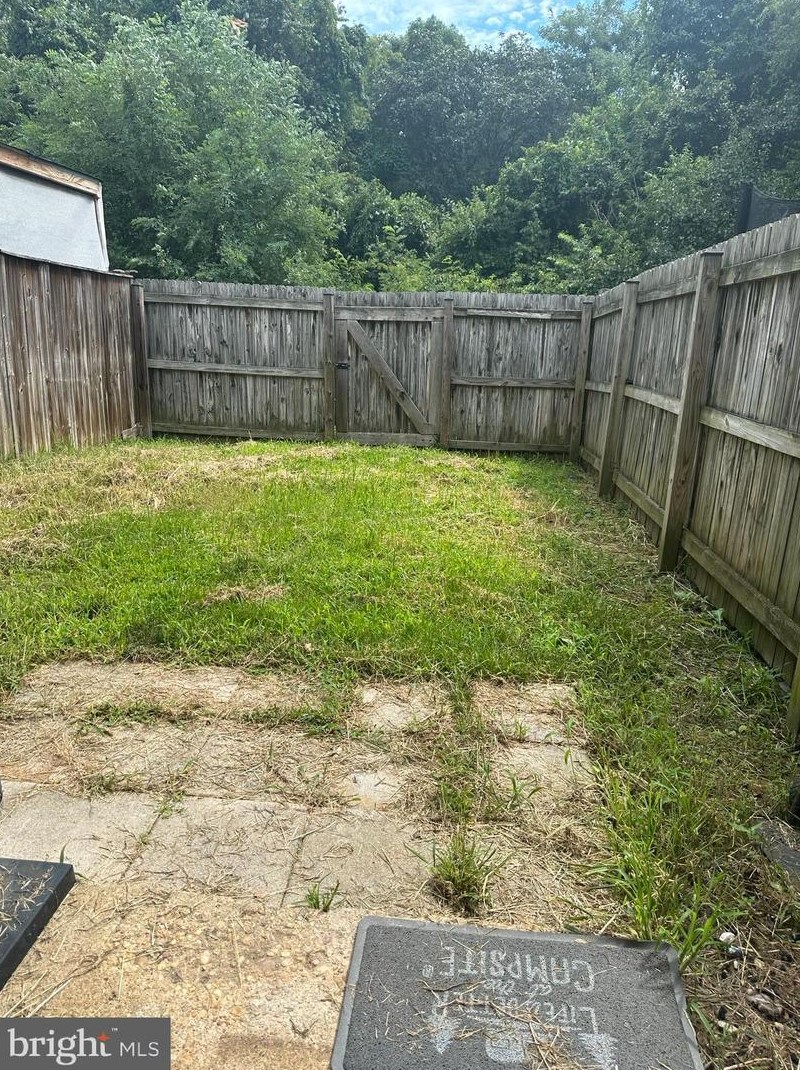 1816 Arwell Ct, Severn MD 21144-3024 exterior