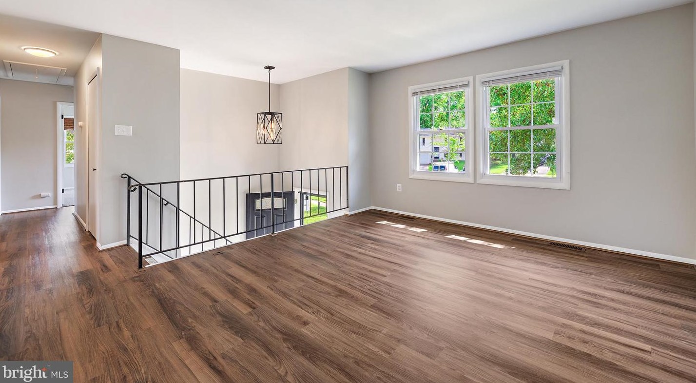 1936 Foxhound Ct, Severn MD 21144-1422 exterior