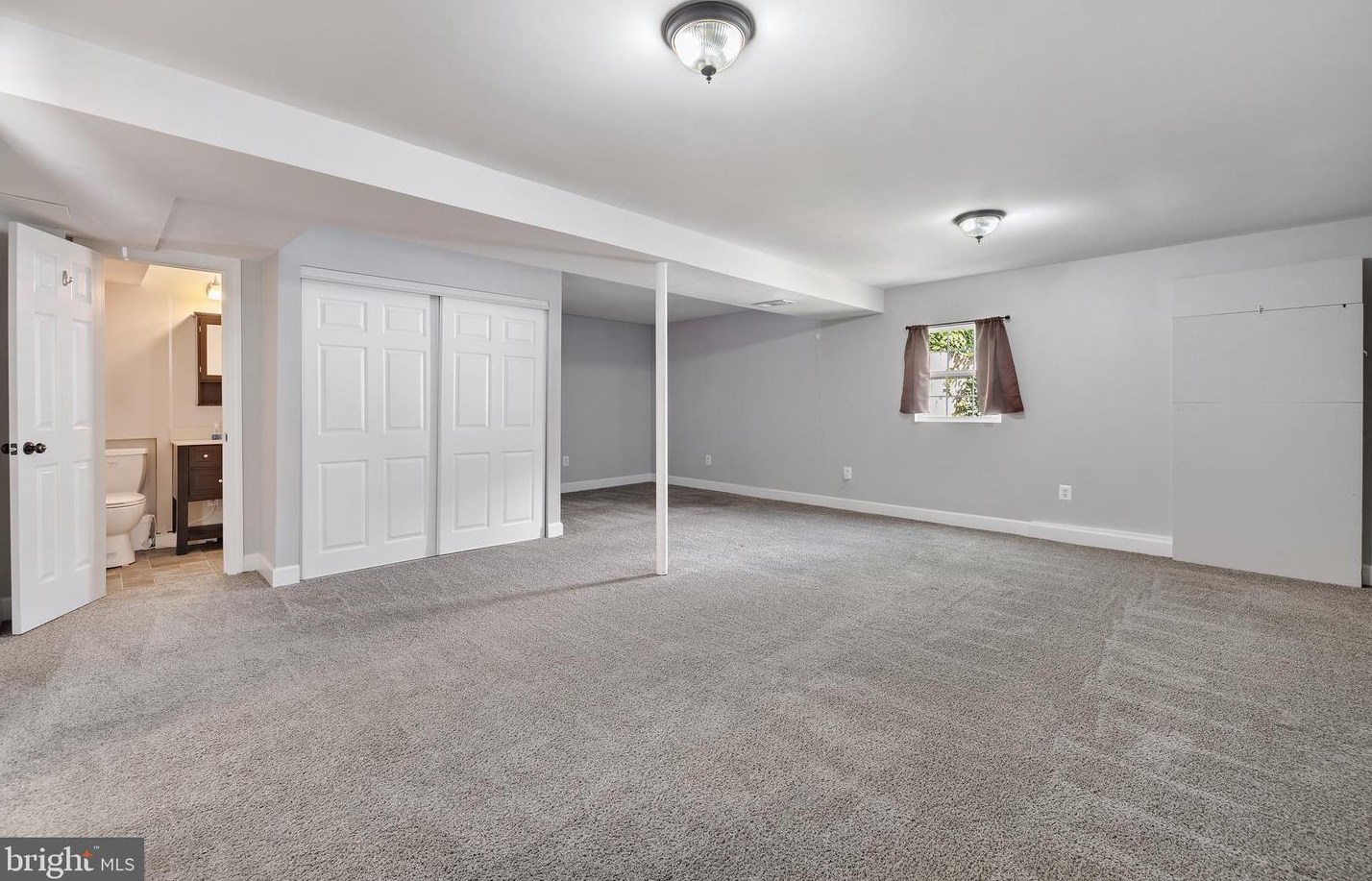 1936 Foxhound Ct, Severn MD 21144-1422 exterior