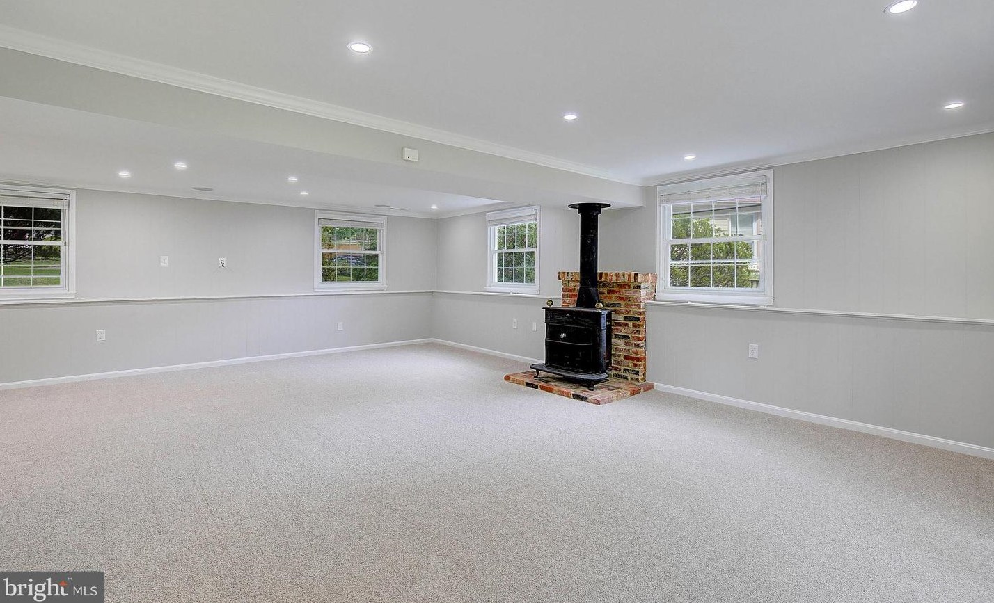 1601 Edgerton Pl, Crofton MD 21114-1504 exterior