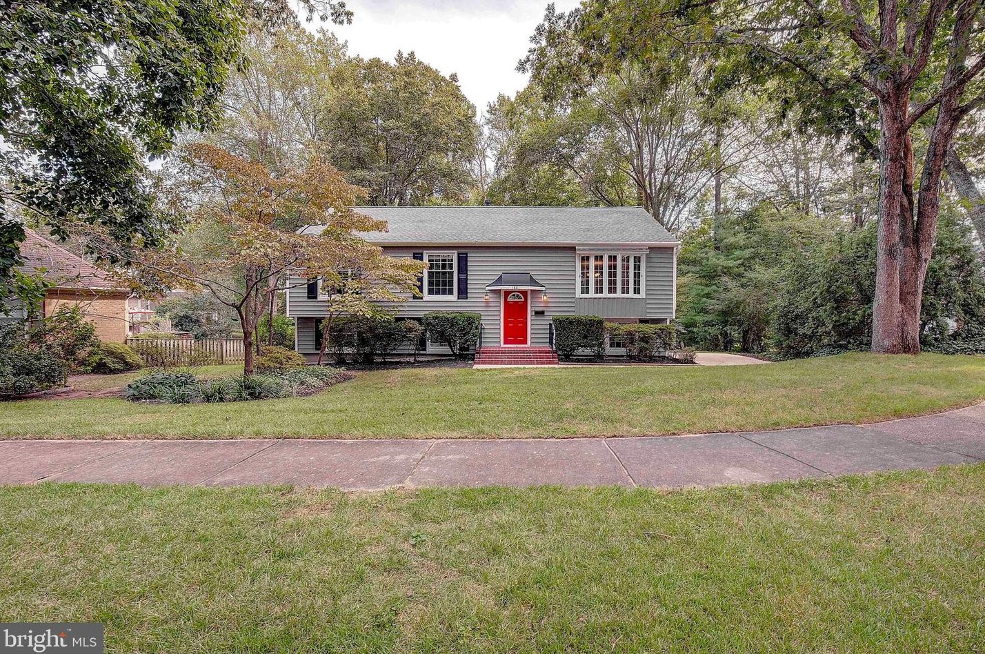 1601 Edgerton Pl, Crofton MD  21114-1504 exterior