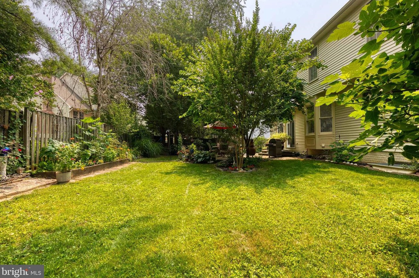 1141 Charing Cross Dr, Crofton MD 21114-1358 exterior