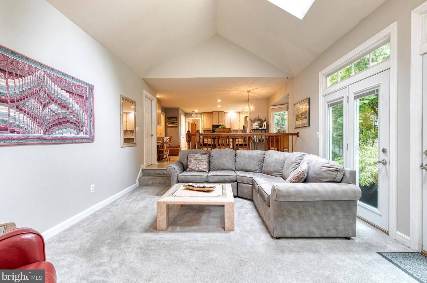 1141 Charing Cross Dr, Crofton MD 21114-1358 exterior