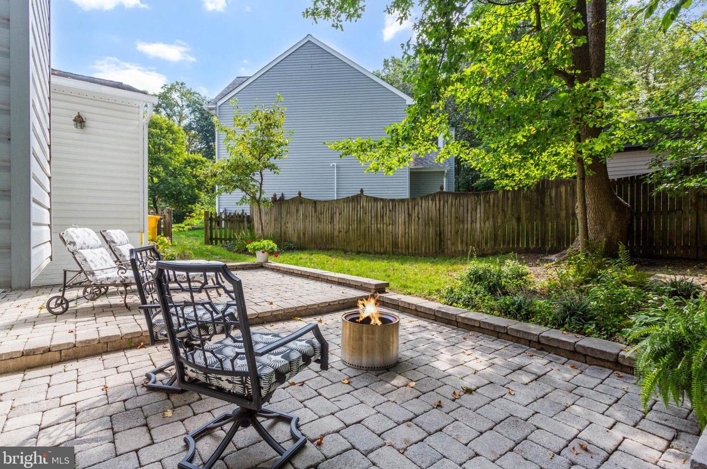 1765 Rochester St, Crofton MD 21114-2611 exterior