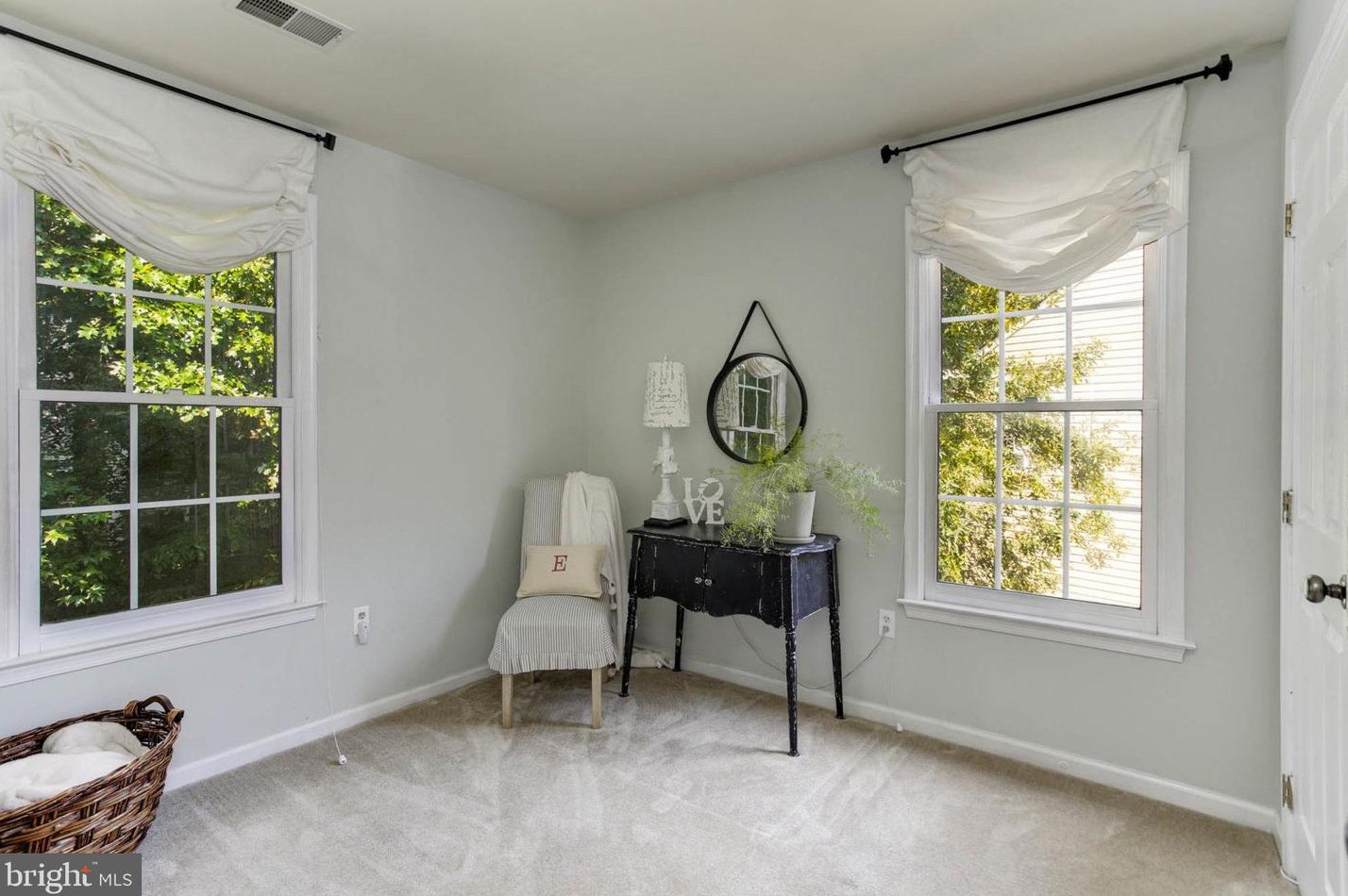 1765 Rochester St, Crofton MD 21114-2611 exterior