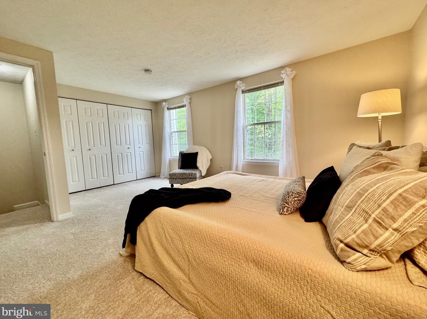 2557 Log Ml Ct, Crofton MD 21114-1860 exterior