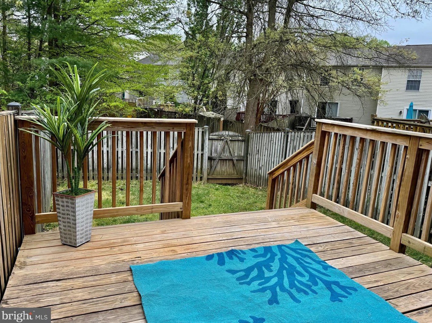 2557 Log Ml Ct, Crofton MD 21114-1860 exterior