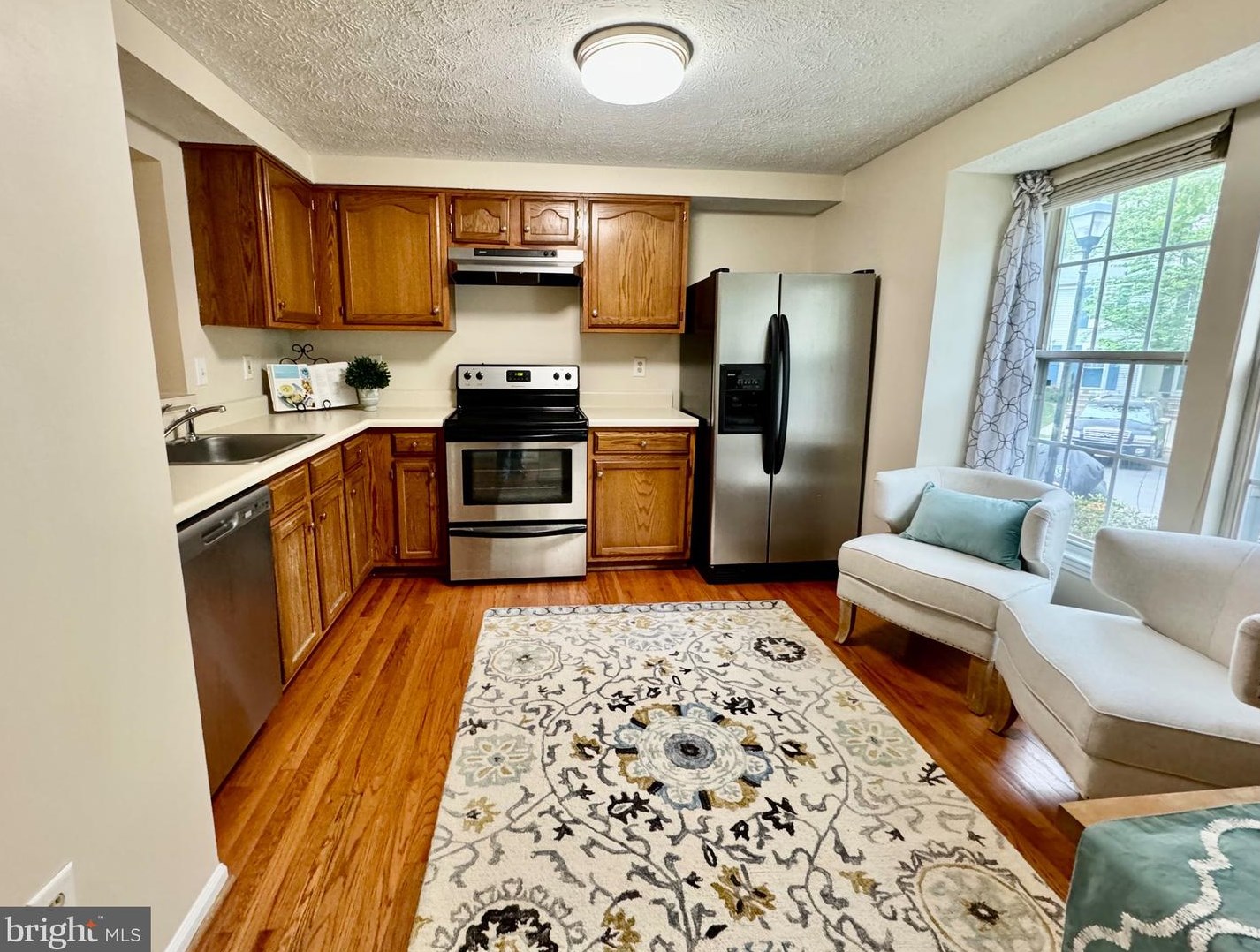 2557 Log Ml Ct, Crofton MD 21114-1860 exterior