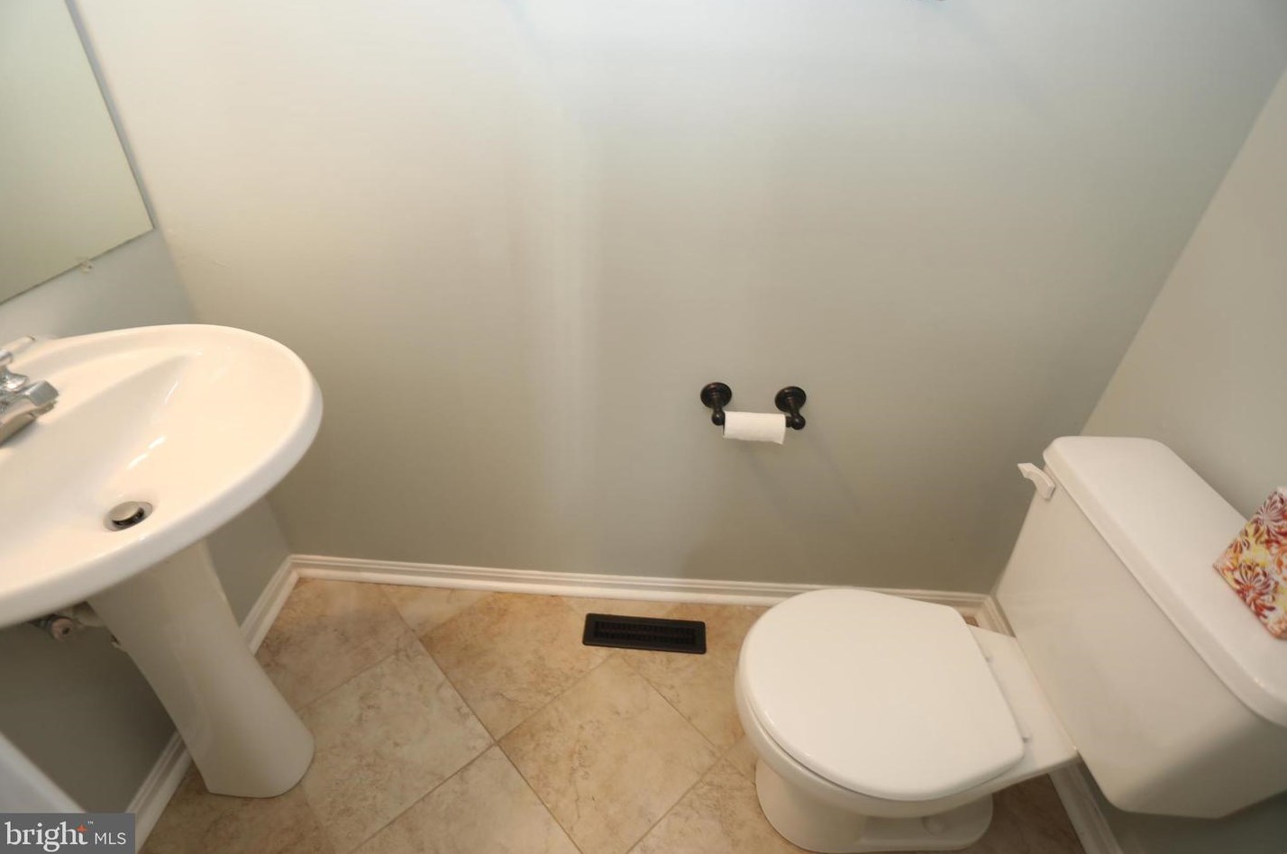 2568 Windy Oak Ct, Crofton MD  21114-1182 exterior