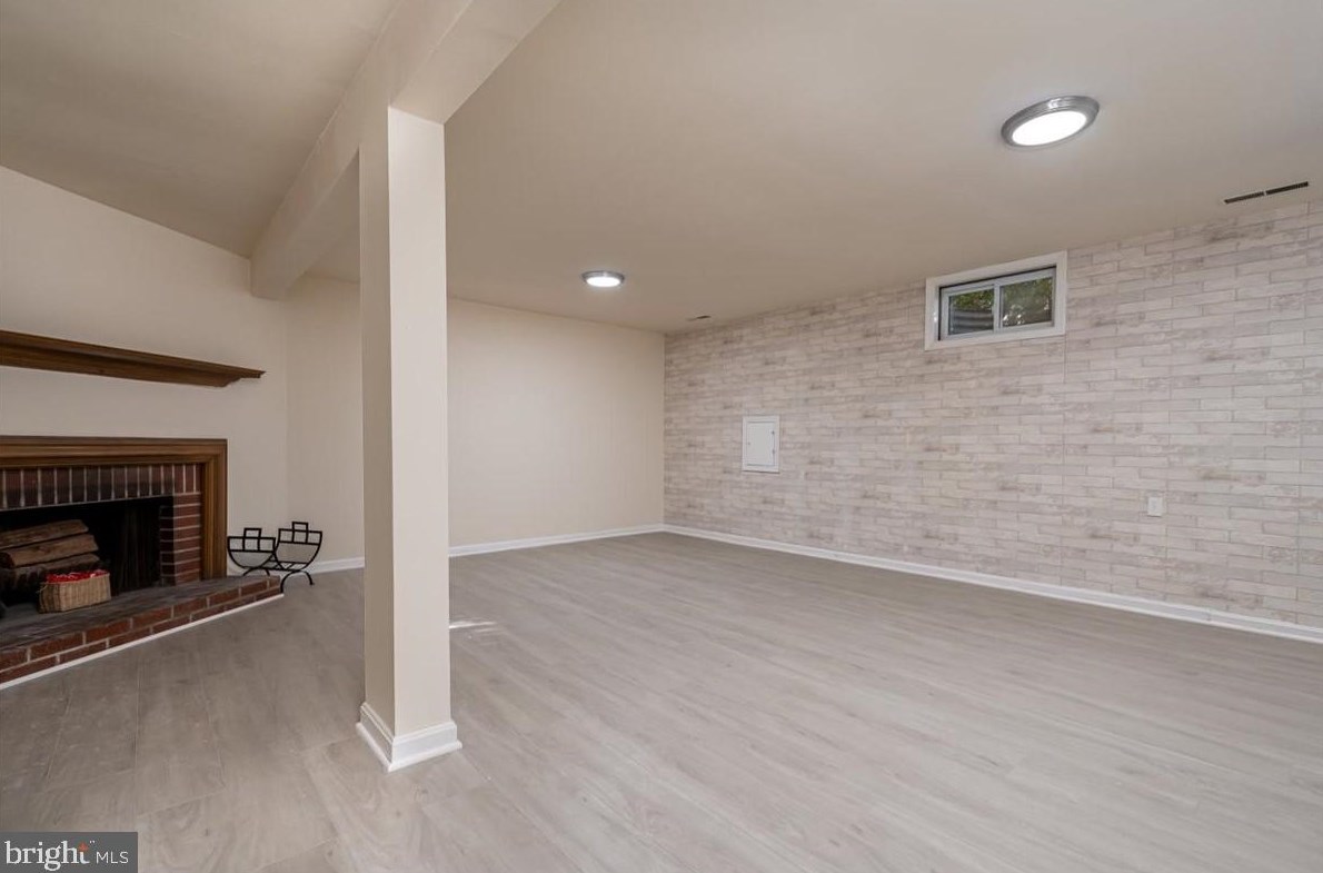 1707 Dryden Way, Crofton MD 21114-1413 exterior