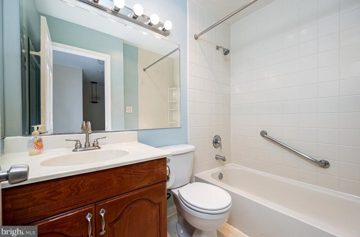 1707 Dryden Way, Crofton MD 21114-1413 exterior