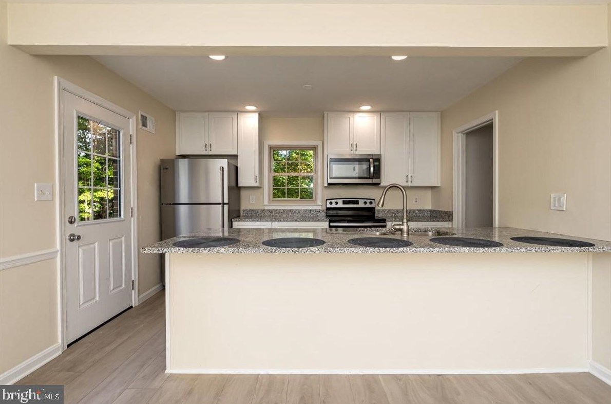 1707 Dryden Way, Crofton MD 21114-1413 exterior