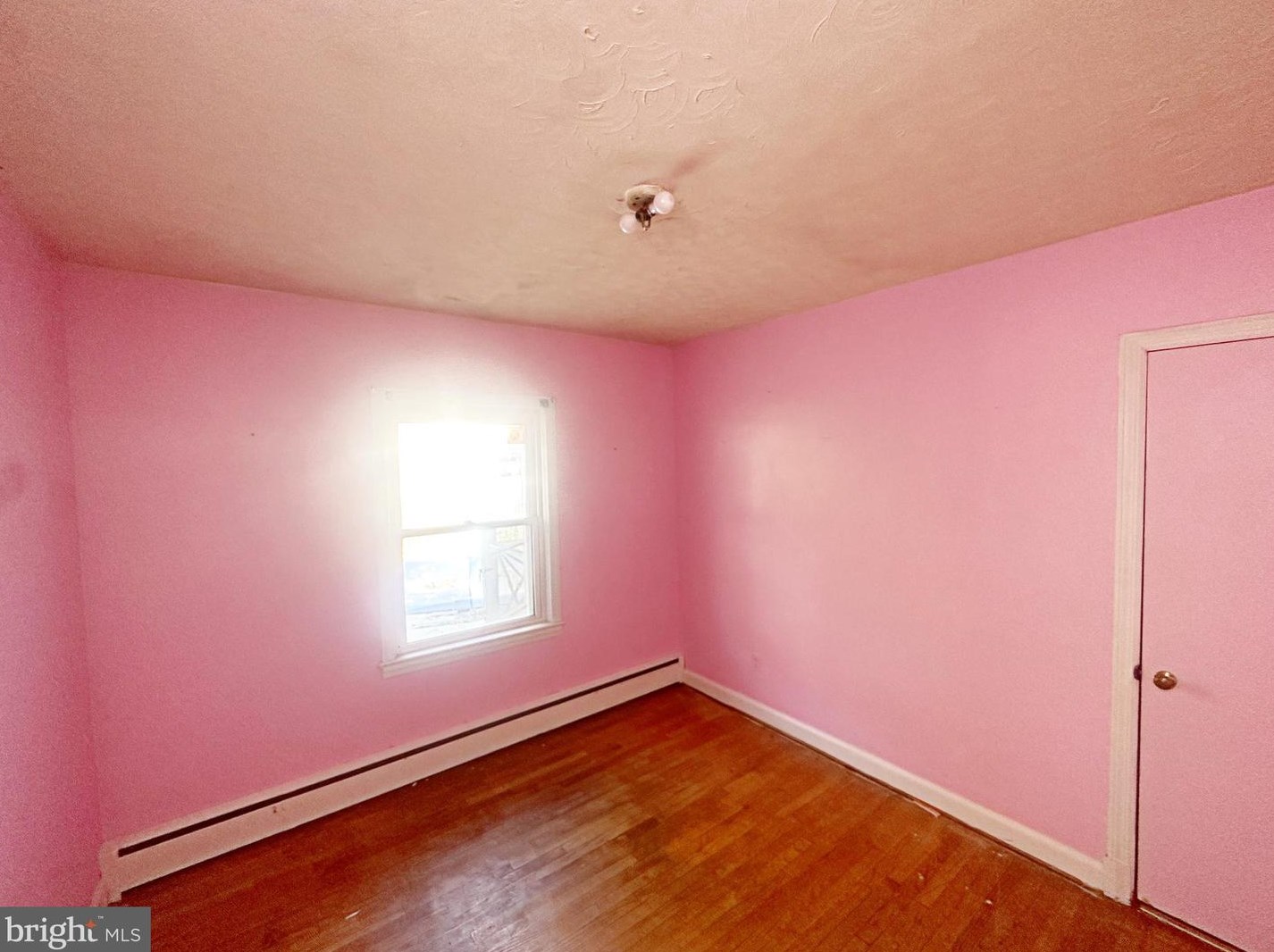 8231 Fort Smallwood Rd, Baltimore MD  21226-1921 exterior