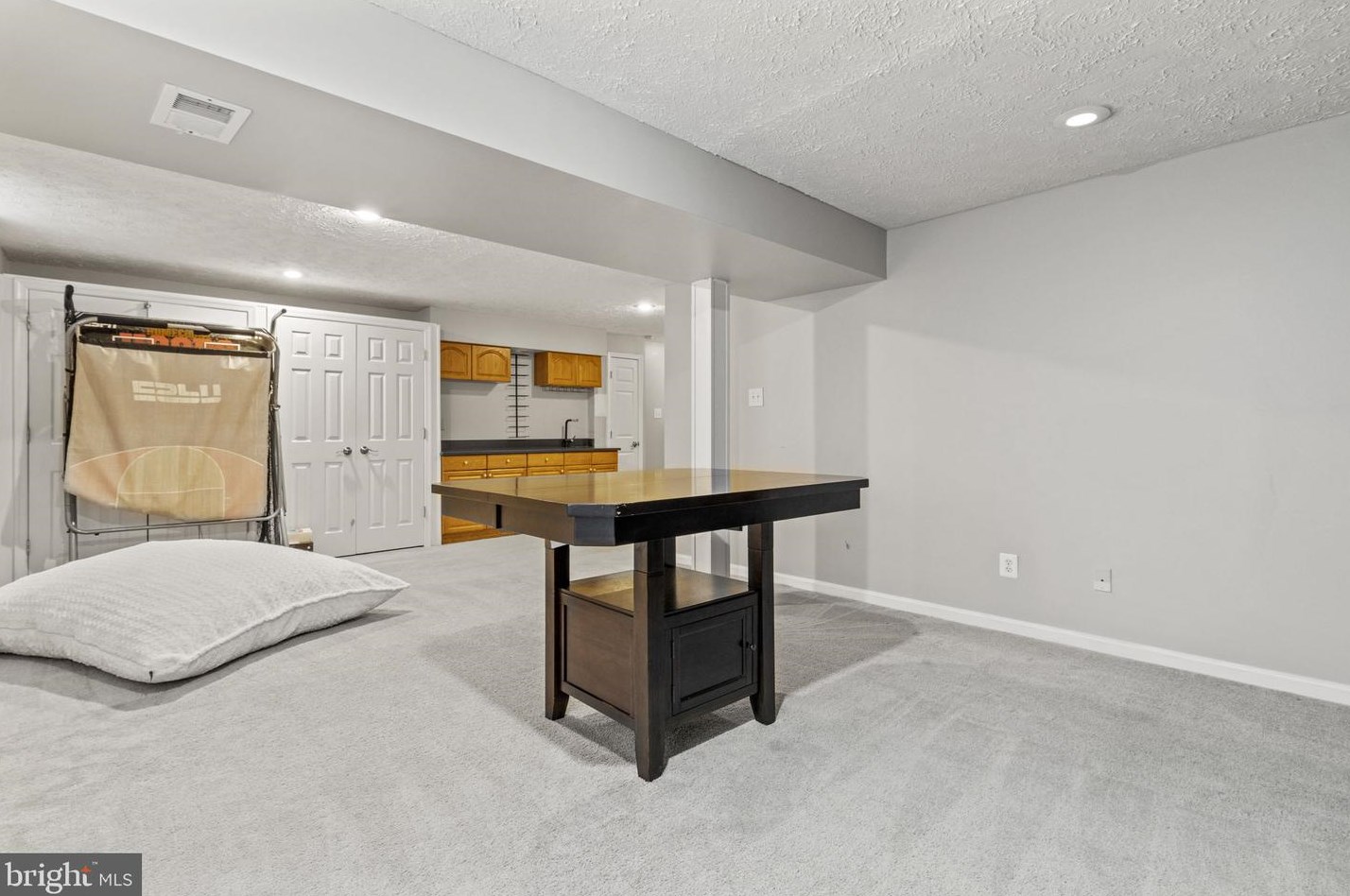 2083 Ingleside Ct, Crofton MD  21114-1849 exterior