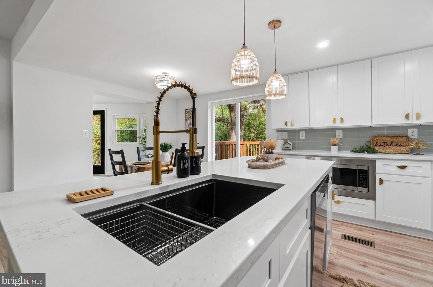 33 Gambrills Rd, Severn MD 21144-3507 exterior