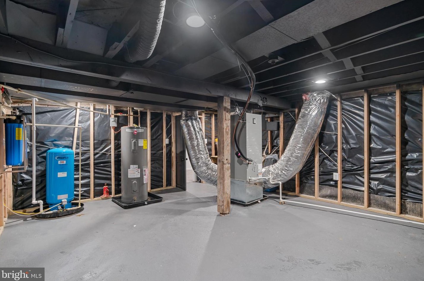 33 Gambrills Rd, Severn MD 21144-3507 exterior