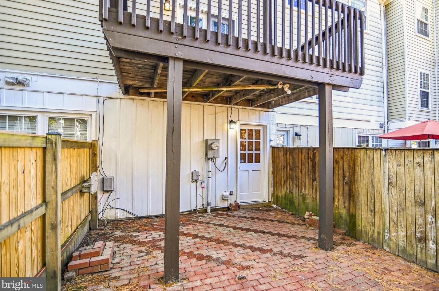 1516 Marlborough Ct, Crofton MD 21114-1123 exterior