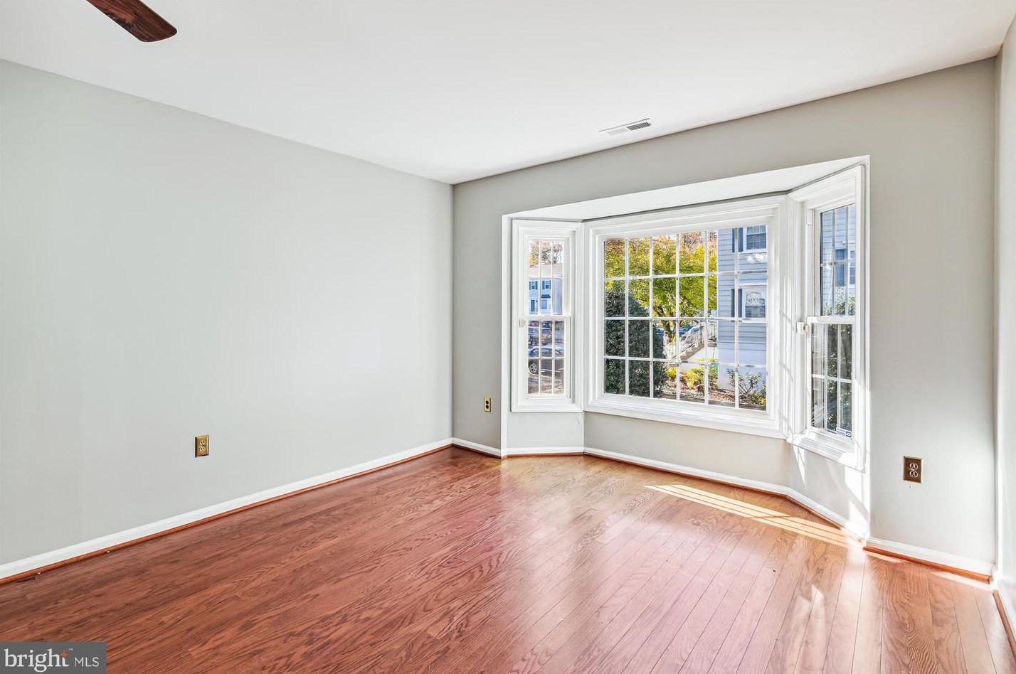 1516 Marlborough Ct, Crofton MD 21114-1123 exterior