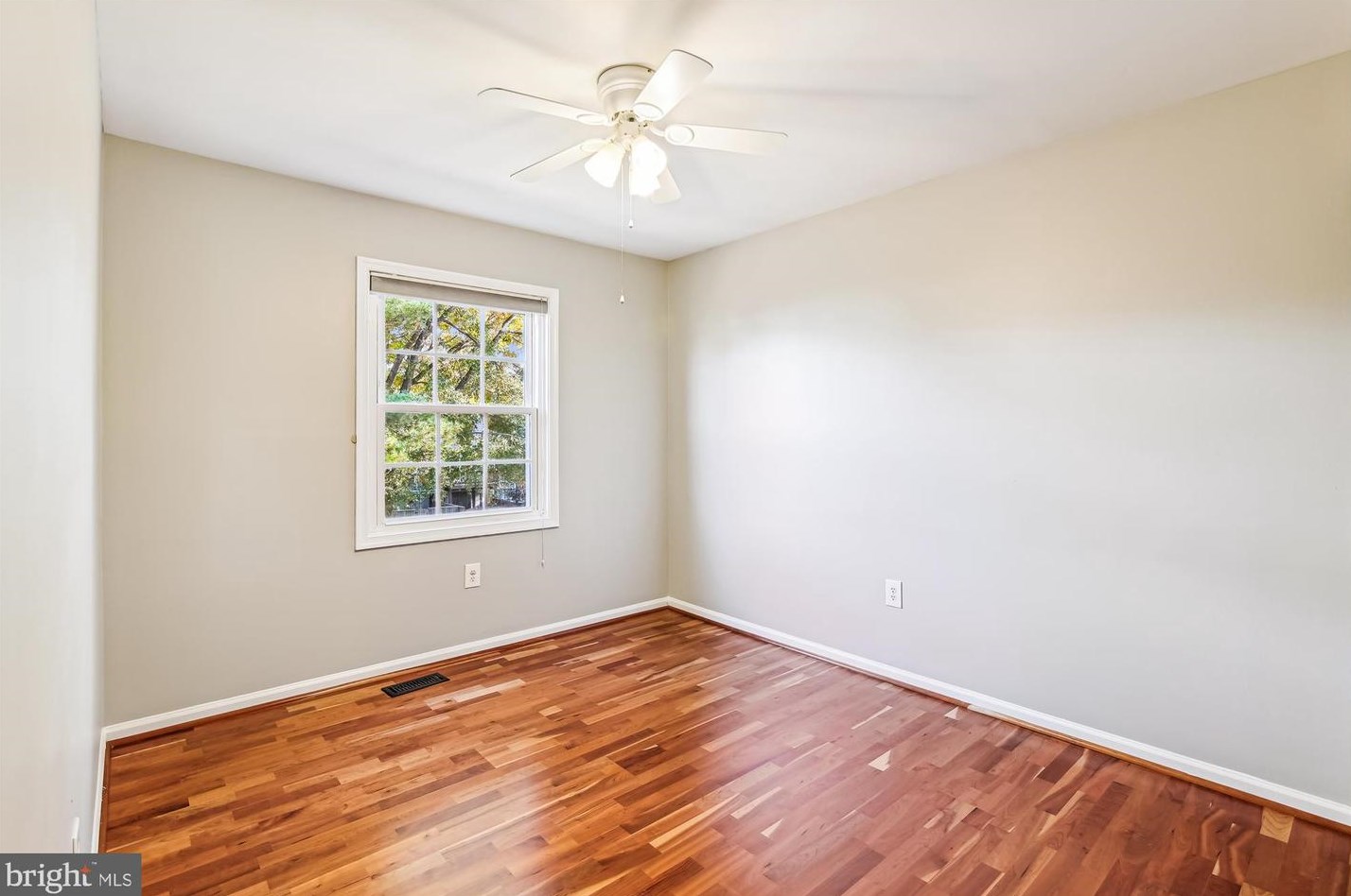 1516 Marlborough Ct, Crofton MD 21114-1123 exterior