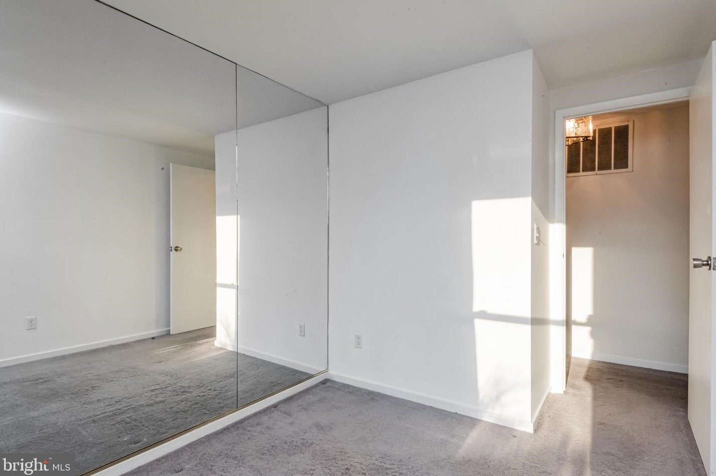 8323 Dubbs Dr, Severn MD  21144-3320 exterior