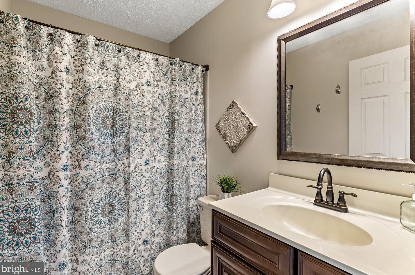 2087 Lower Ct, Crofton MD  21114-1634 exterior