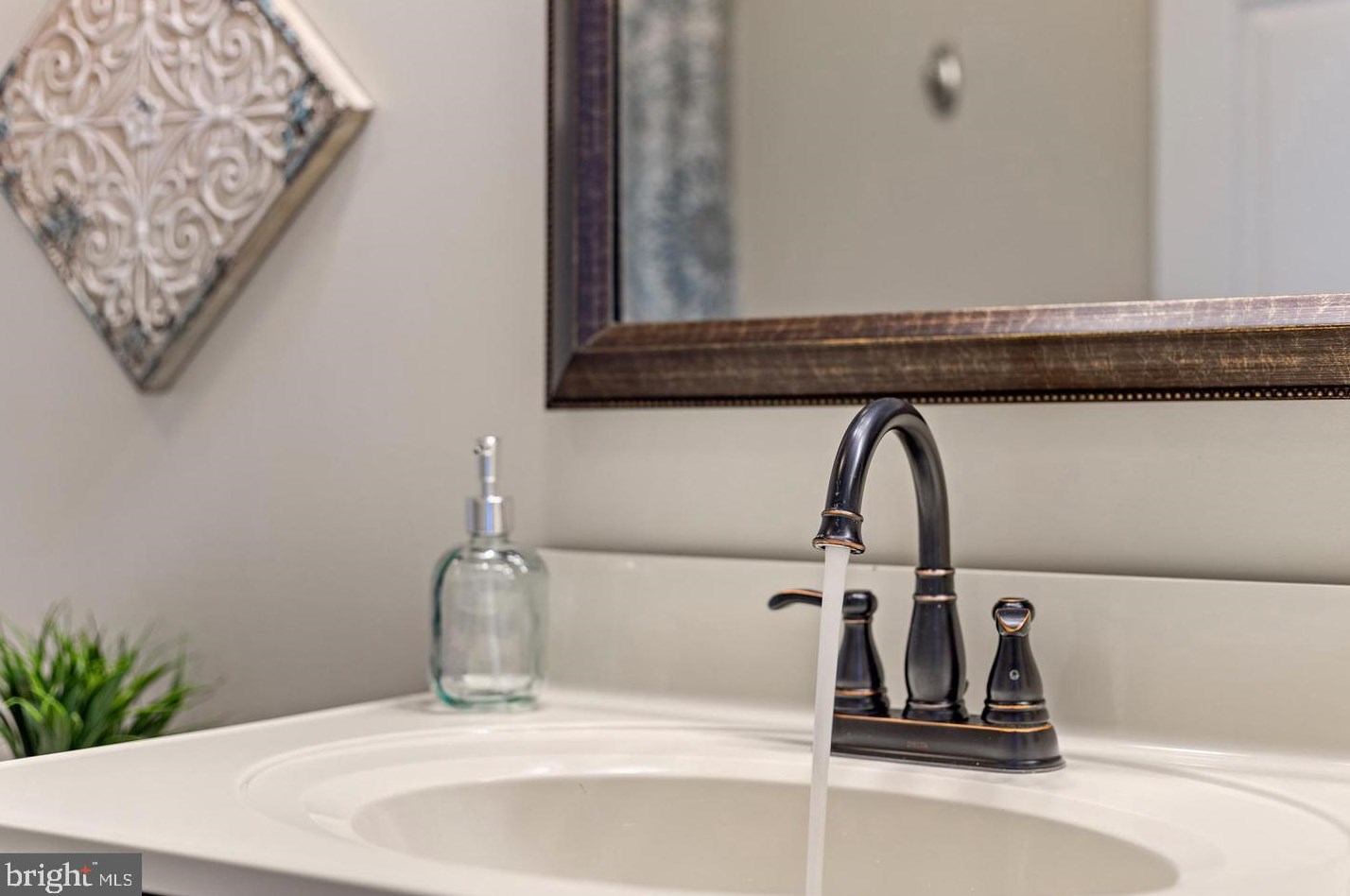 2087 Lower Ct, Crofton MD  21114-1634 exterior